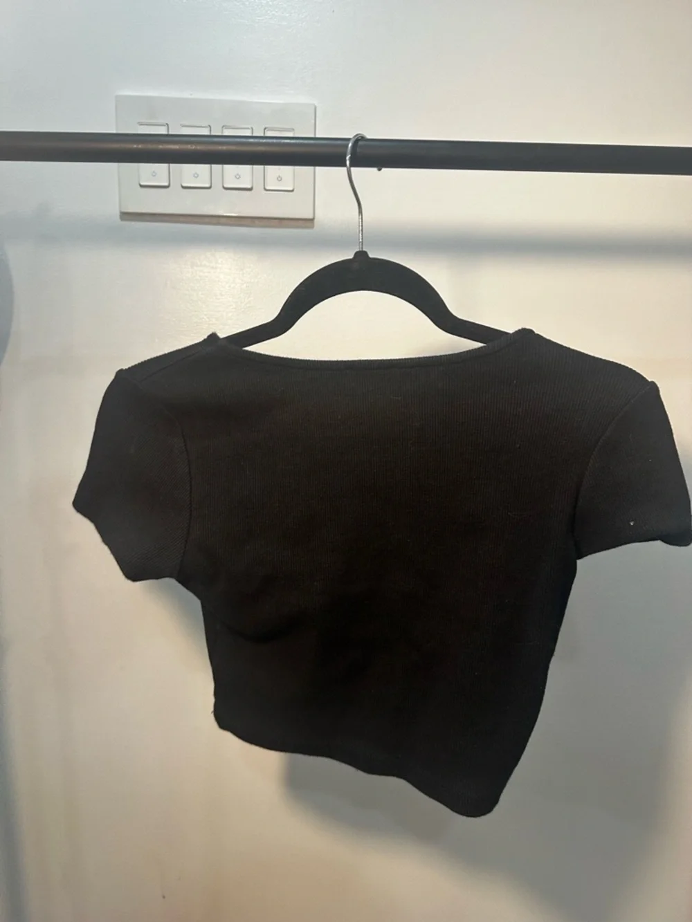 Princess Polly Black Ribbed Tee - Picture 3 of 3